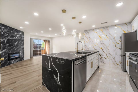 Condo For Sale - 2200 S Fort Apache Road #2073<br/> Las Vegas, NV 89117