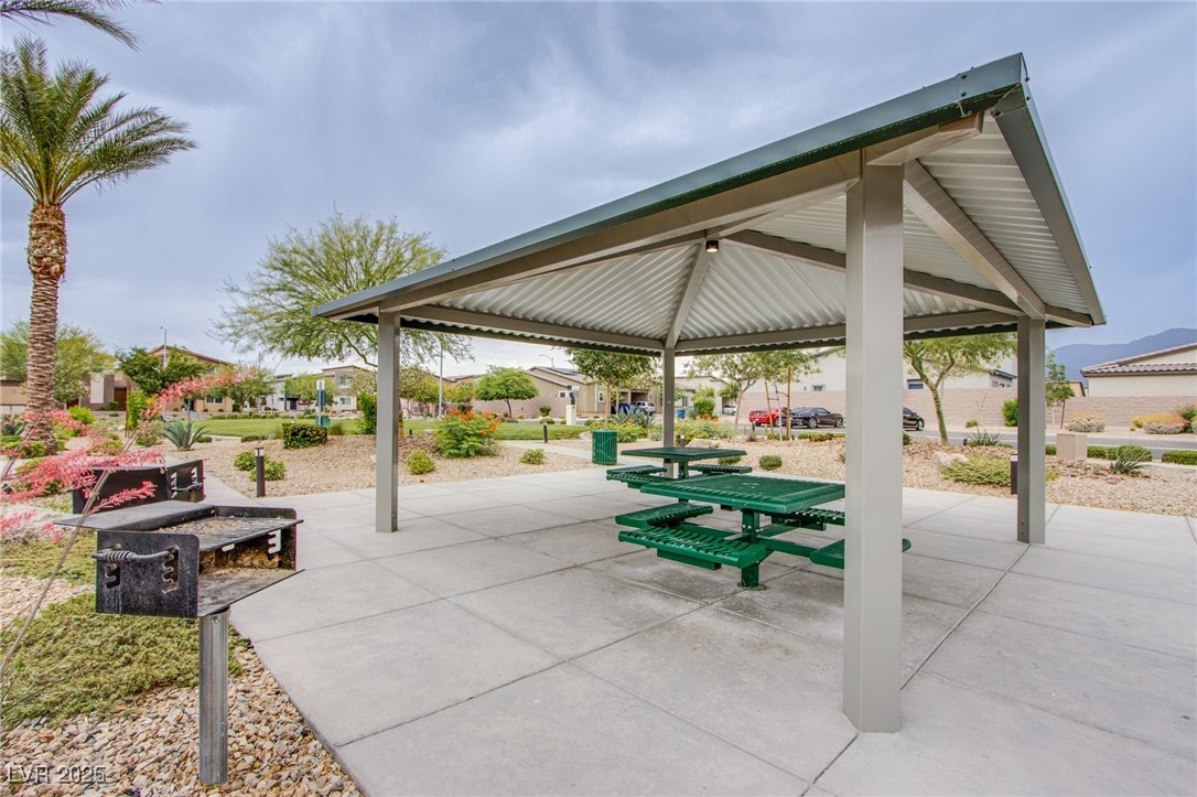 7517 Crested Moon Street, North Las Vegas, Nevada image 35