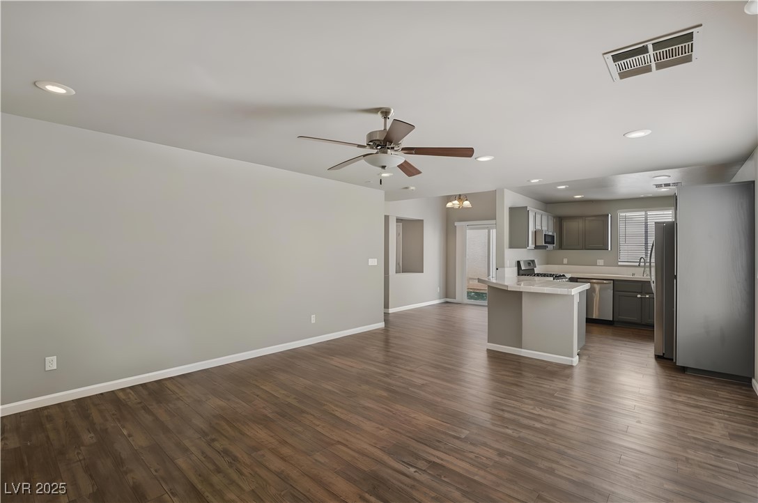 7224 Dicentra Road