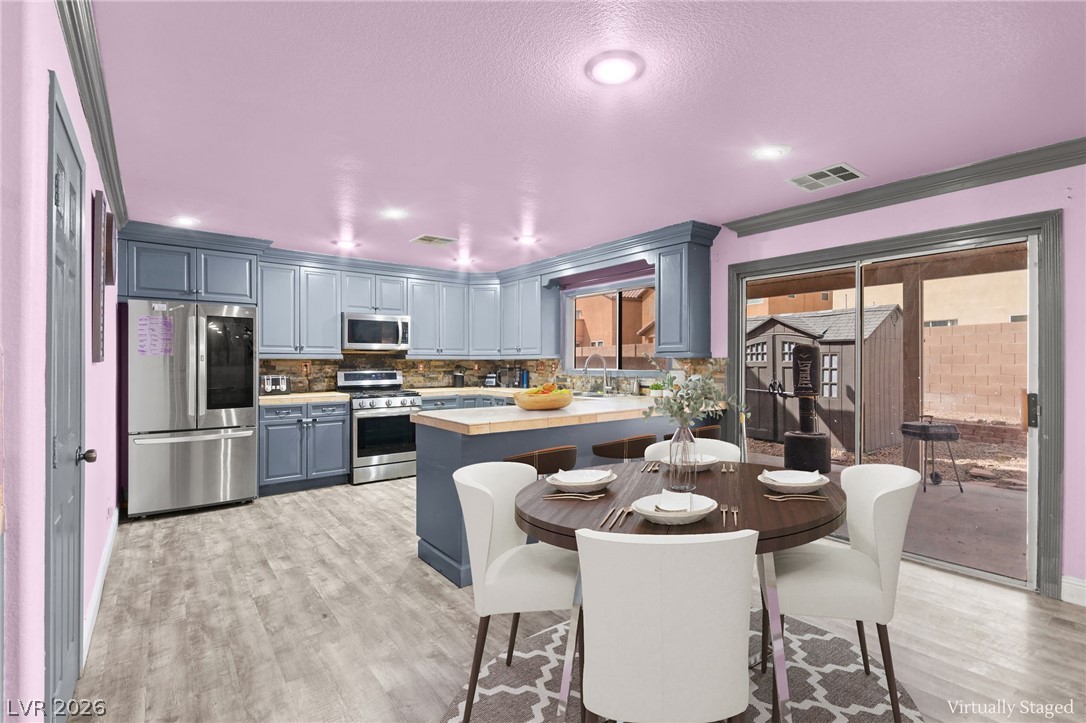 3228 Visionary Bay Avenue