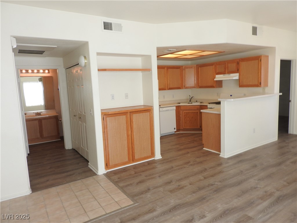 9470 Peace Way #112, Las Vegas, Nevada image 13