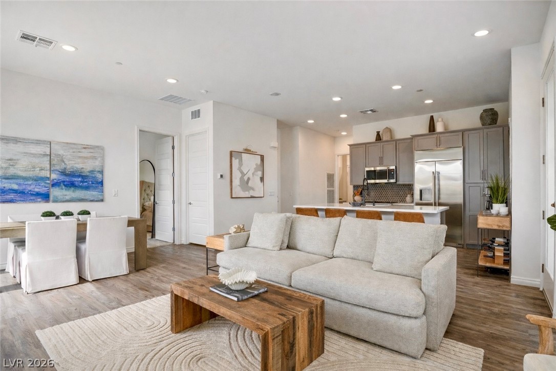 12524 Primrose Grove Lane