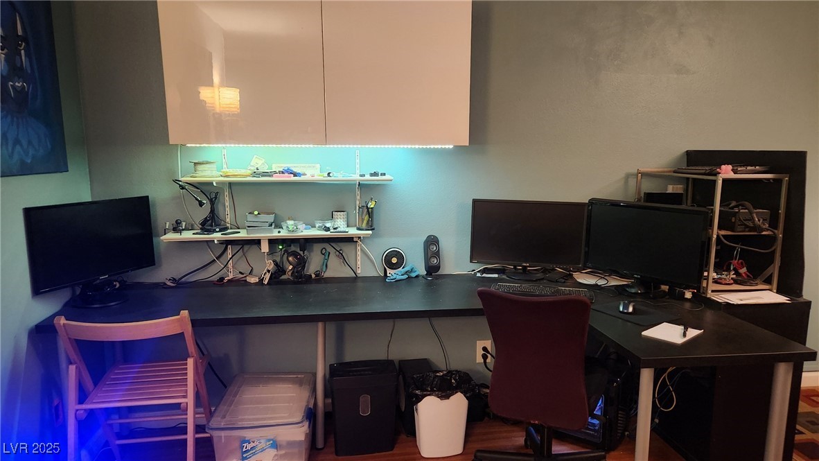 652 Greenbriar Townhouse Way