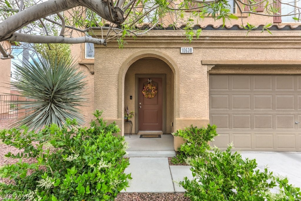 10638 AXIS MOUNTAIN Court