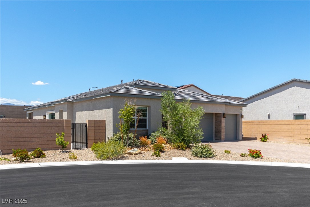 8929 Cassia Winds Street