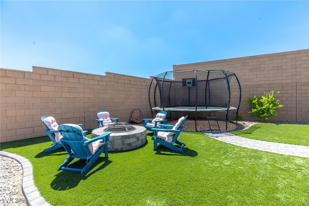 8929 Cassia Winds Street, Las Vegas, Nevada image 6