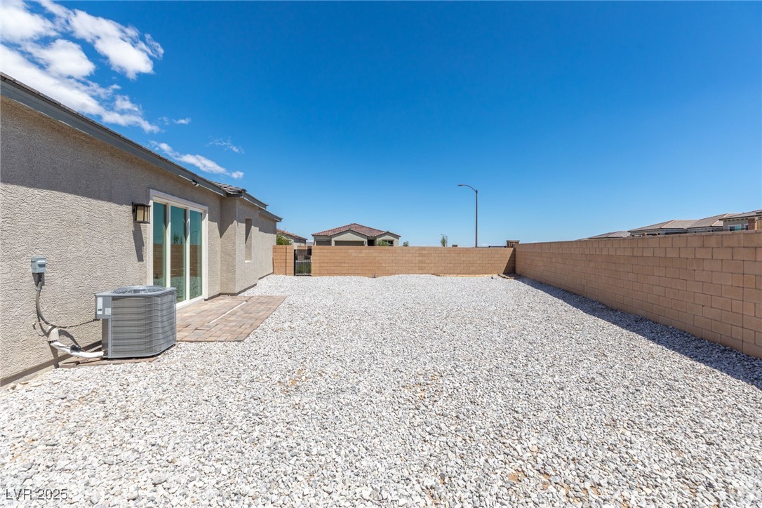 8929 Cassia Winds Street, Las Vegas, Nevada image 8