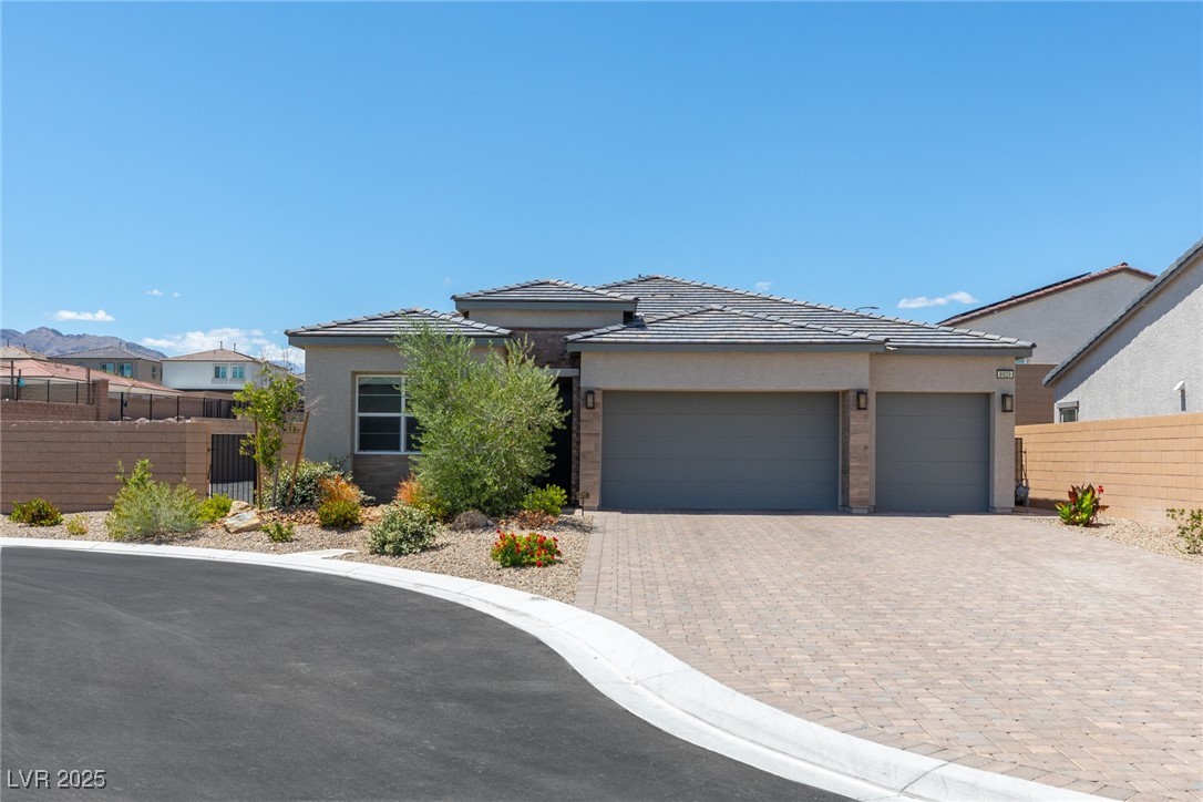 8929 Cassia Winds Street, Las Vegas, Nevada image 1