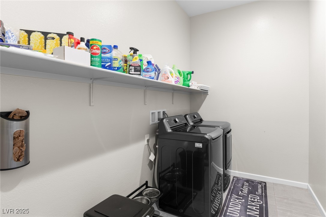 8929 Cassia Winds Street, Las Vegas, Nevada image 38