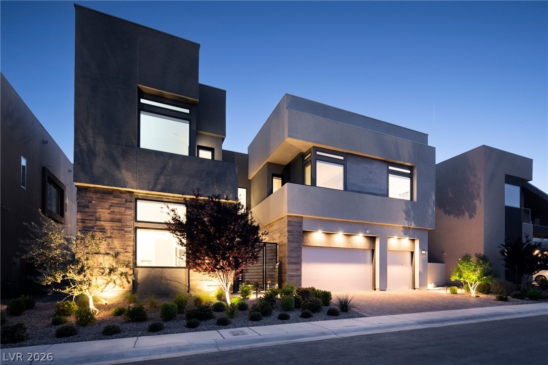 5281 Feathertop Drive