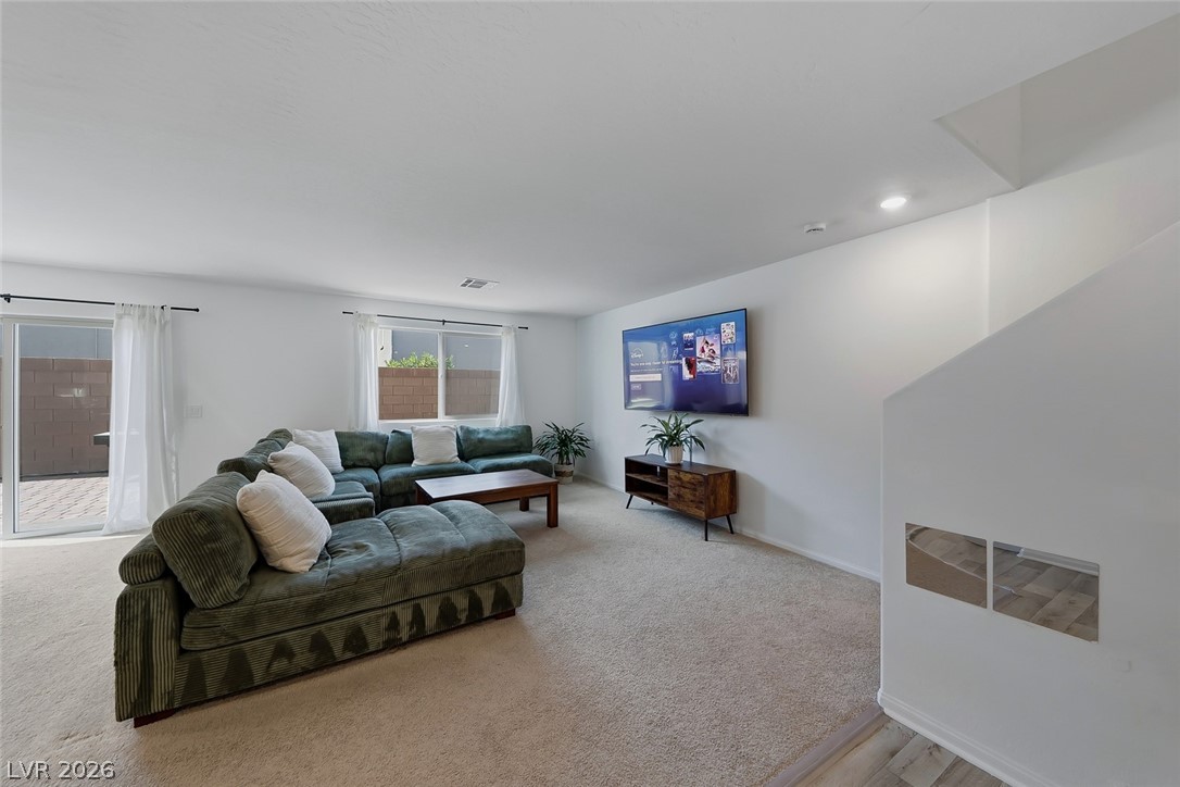 6921 Noche Calida Street