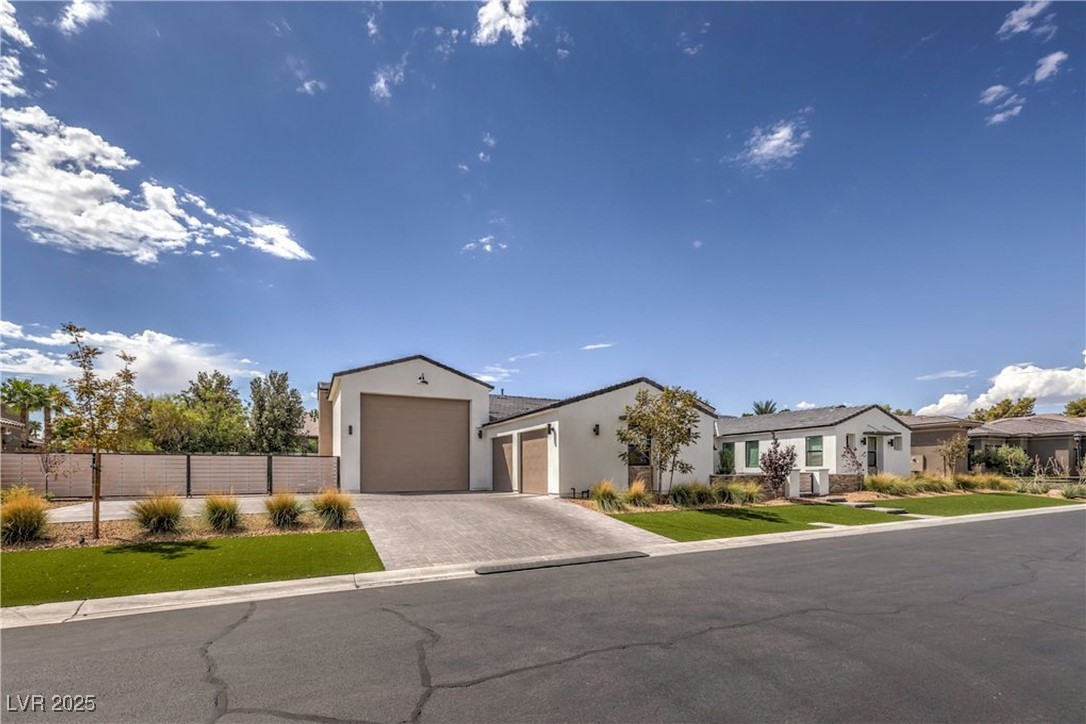 Properties 2 3731 Caesars Circle