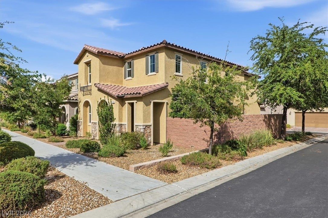 Properties 4 3112 Biccari Avenue