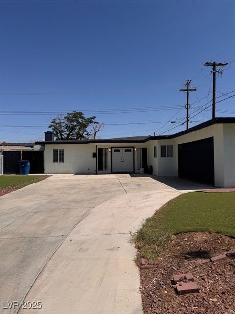 3900 San Angelo Avenue Las Vegas NV 89102