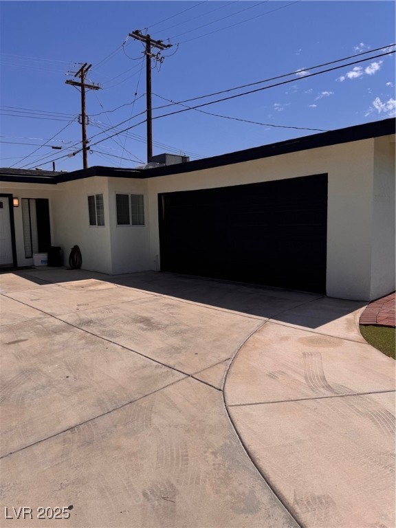 3900 San Angelo Avenue