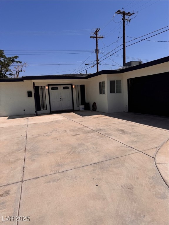 3900 San Angelo Avenue