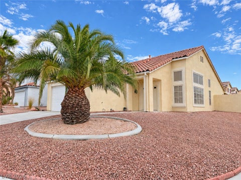 Homes For Sale - 7192 Mizzen Court<br/> Las Vegas, NV 89147
