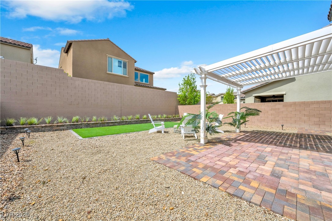 Las Vegas, Nevada 89141, United States, 3 Bedrooms Bedrooms, ,3 BathroomsBathrooms,Residential,Pending,107947