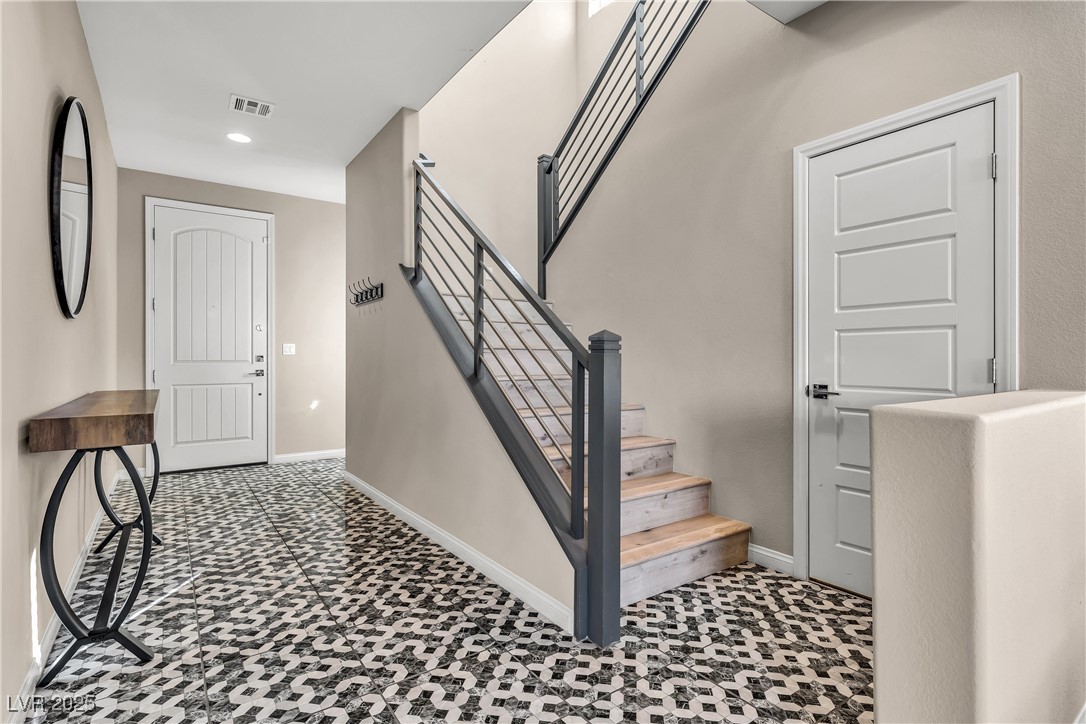 Las Vegas, Nevada 89141, United States, 3 Bedrooms Bedrooms, ,3 BathroomsBathrooms,Residential,Pending,107947