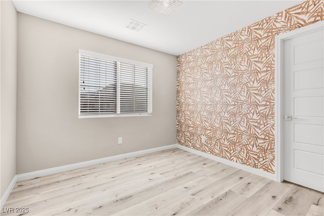 Las Vegas, Nevada 89141, United States, 3 Bedrooms Bedrooms, ,3 BathroomsBathrooms,Residential,Pending,107947