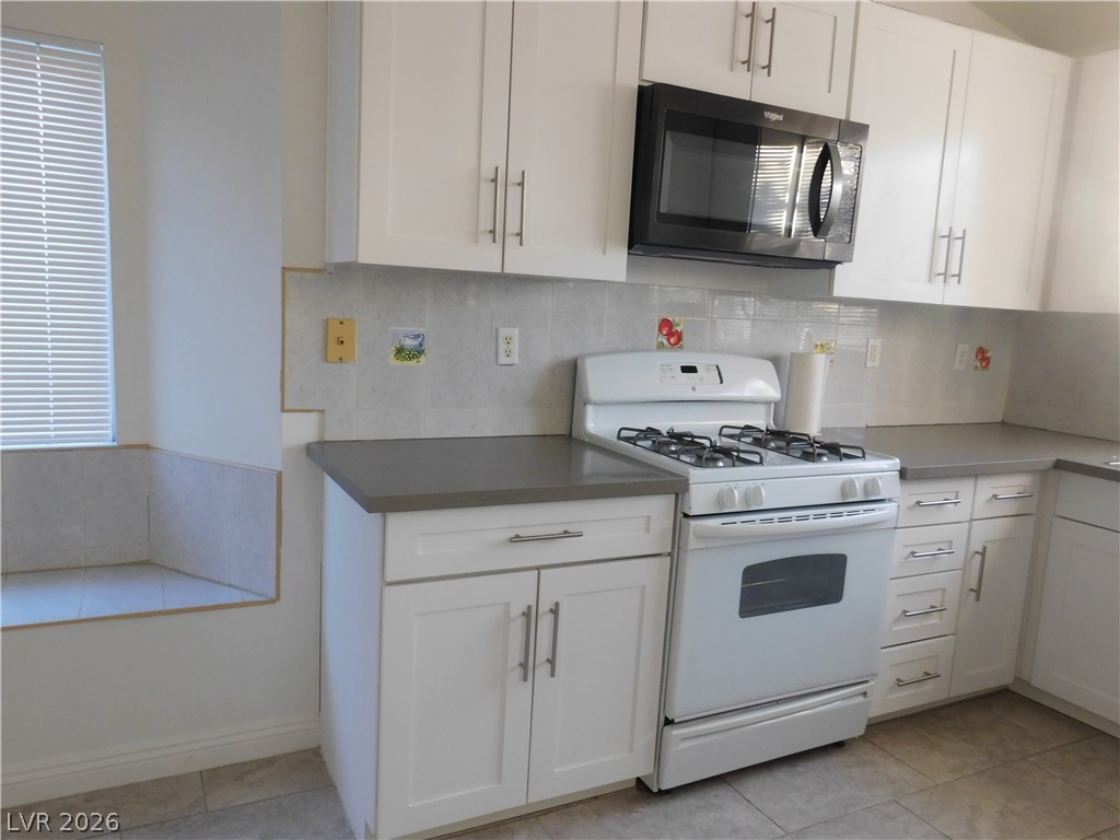 1432 Dresden Doll Street