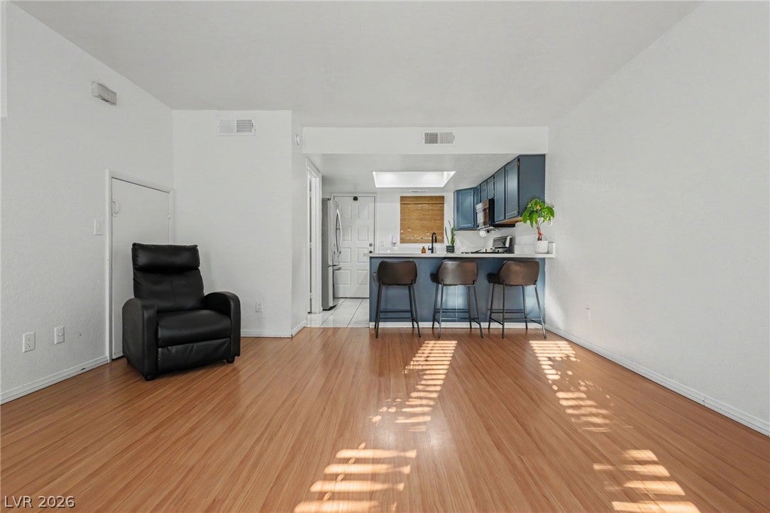 515 Sellers Place