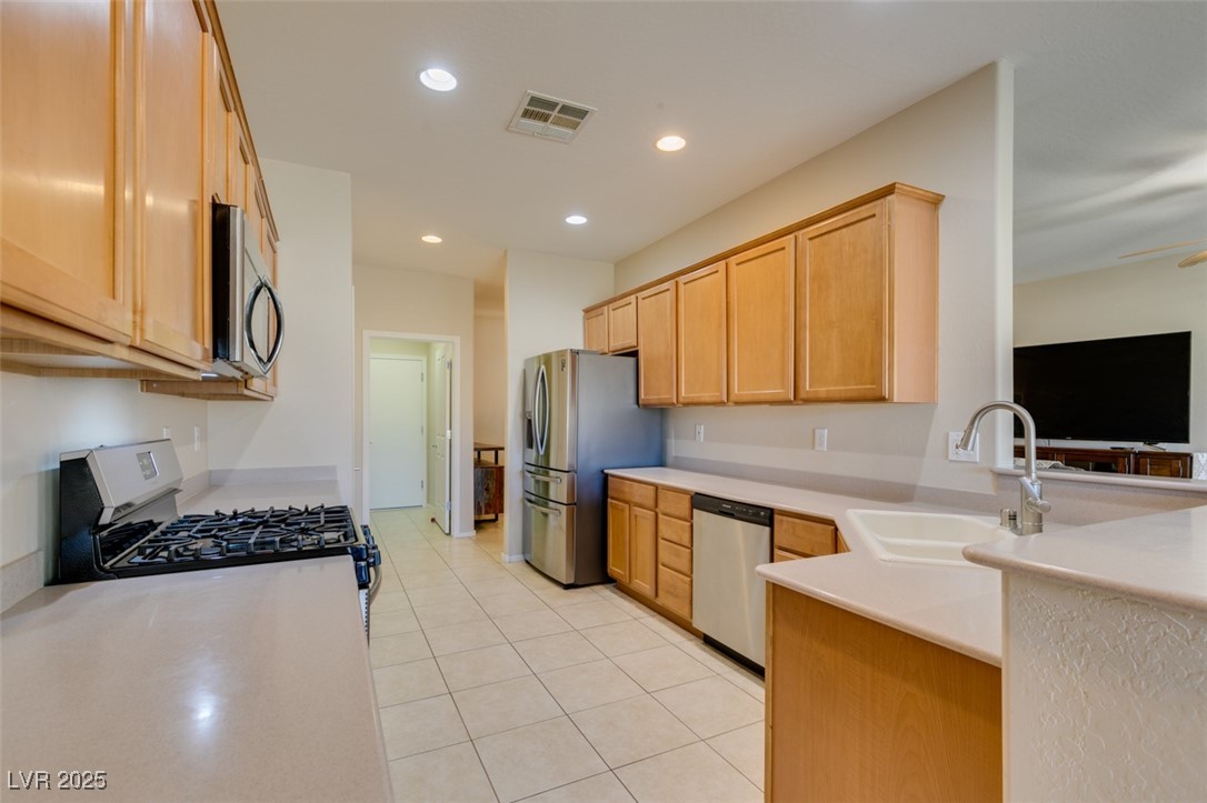 7649 Broadwing Drive, North Las Vegas, Nevada image 29