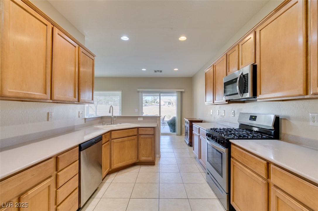 7649 Broadwing Drive, North Las Vegas, Nevada image 30