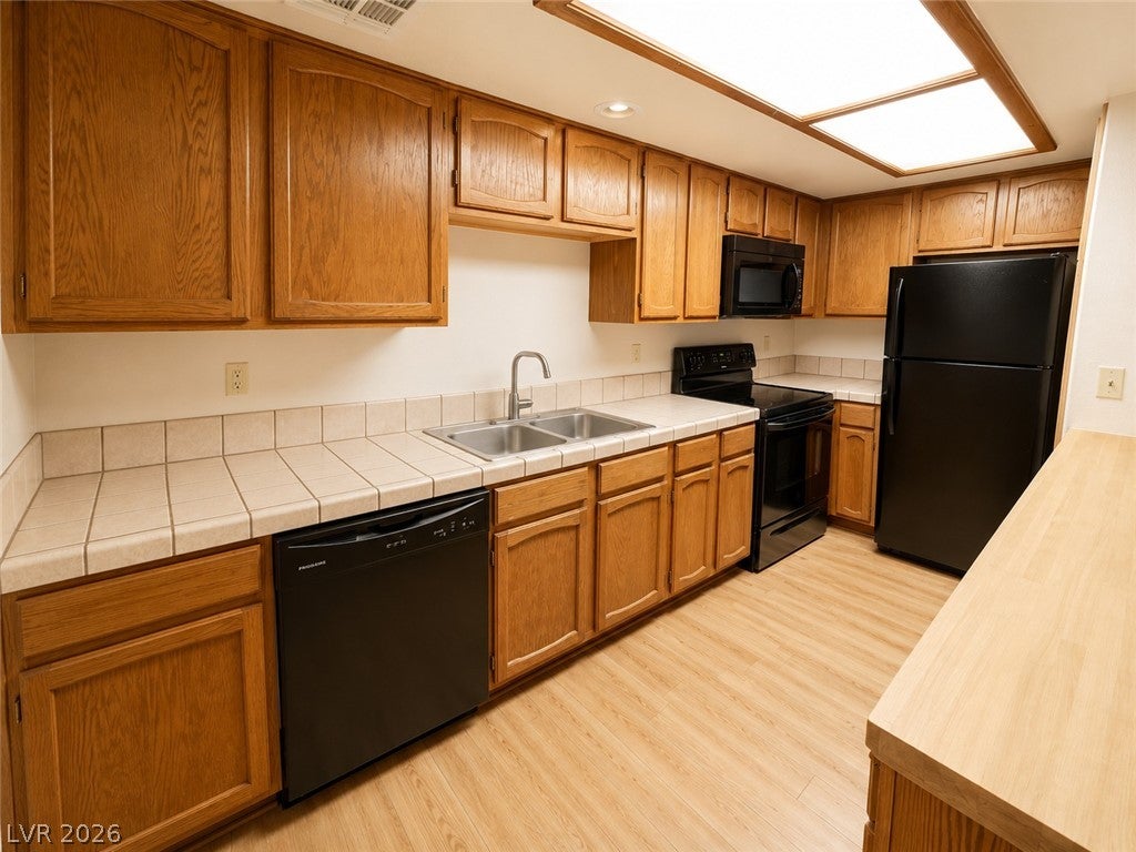 4211 Sanderling Circle 286