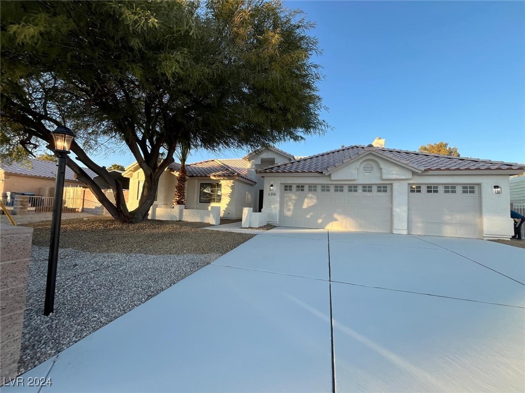 6316 W Gowan Road, Las Vegas, Nevada image 3