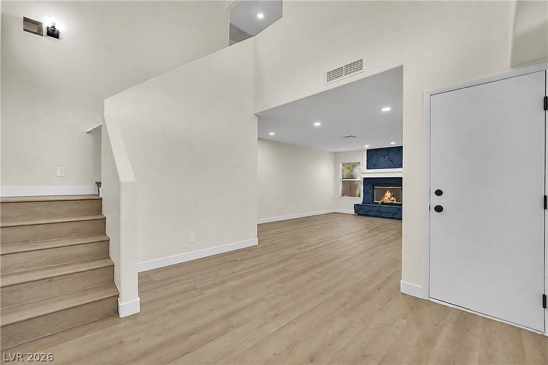 1220 Triumph Court
