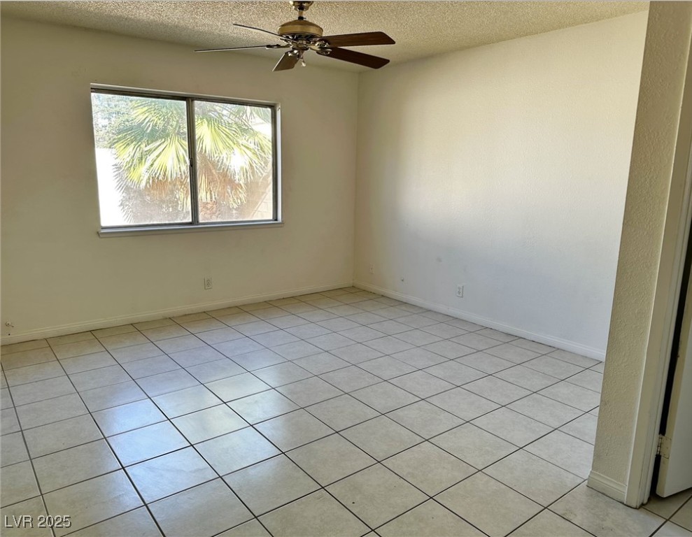 Las Vegas, Nevada 89142, United States, 3 Bedrooms Bedrooms, ,2 BathroomsBathrooms,Residential,Active,253550