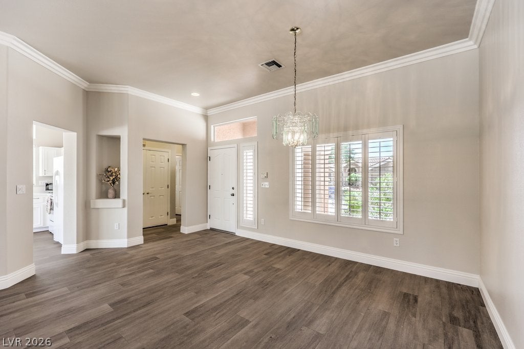 10700 Grand Cypress Avenue