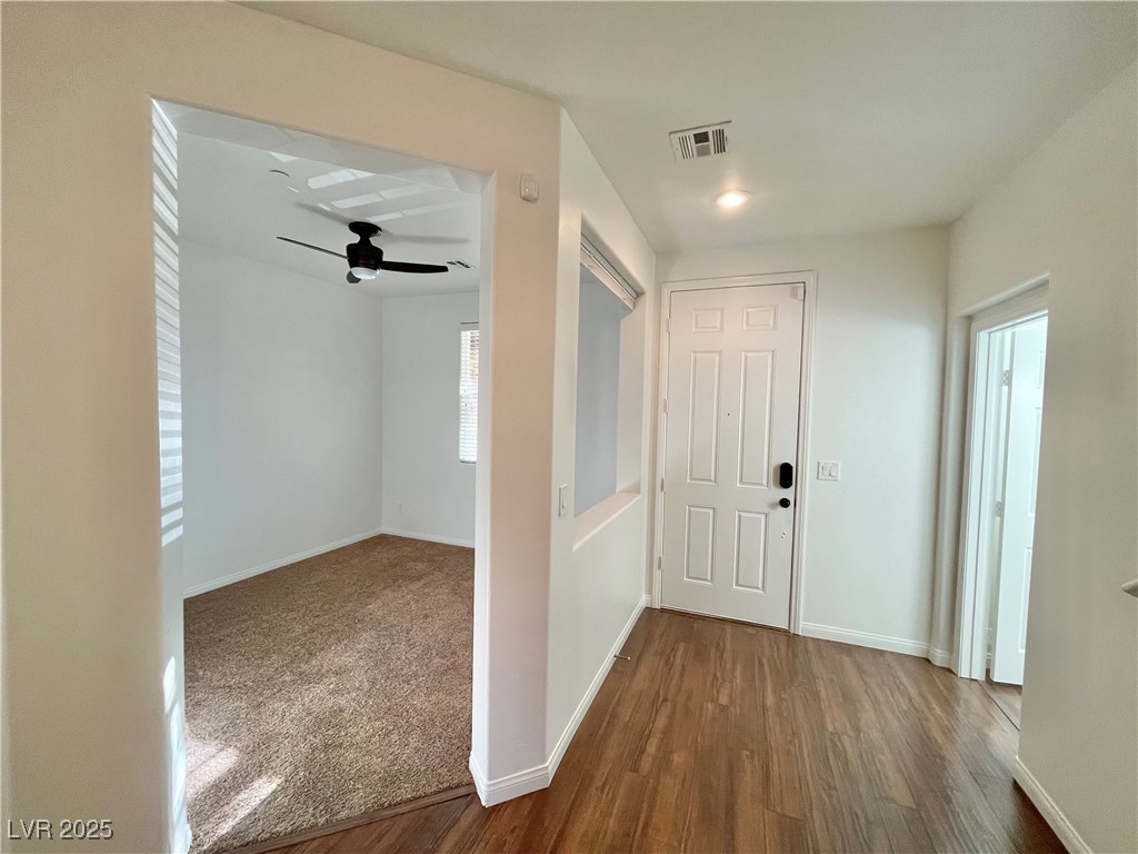 Henderson, Nevada 89044, United States, 3 Bedrooms Bedrooms, ,3 BathroomsBathrooms,Residential,Pending,87890