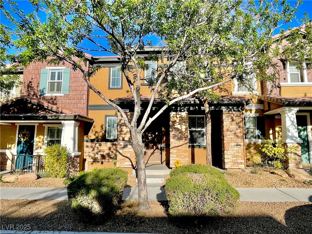 Henderson, Nevada 89044, United States, 3 Bedrooms Bedrooms, ,3 BathroomsBathrooms,Residential,Pending,87890