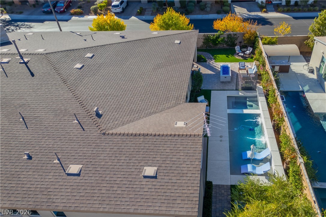 3016 Travesara Avenue