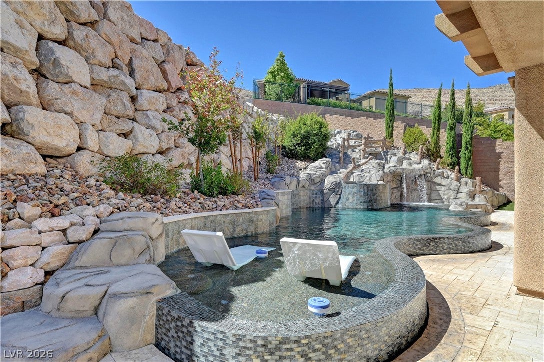 89 Olympia Chase Drive