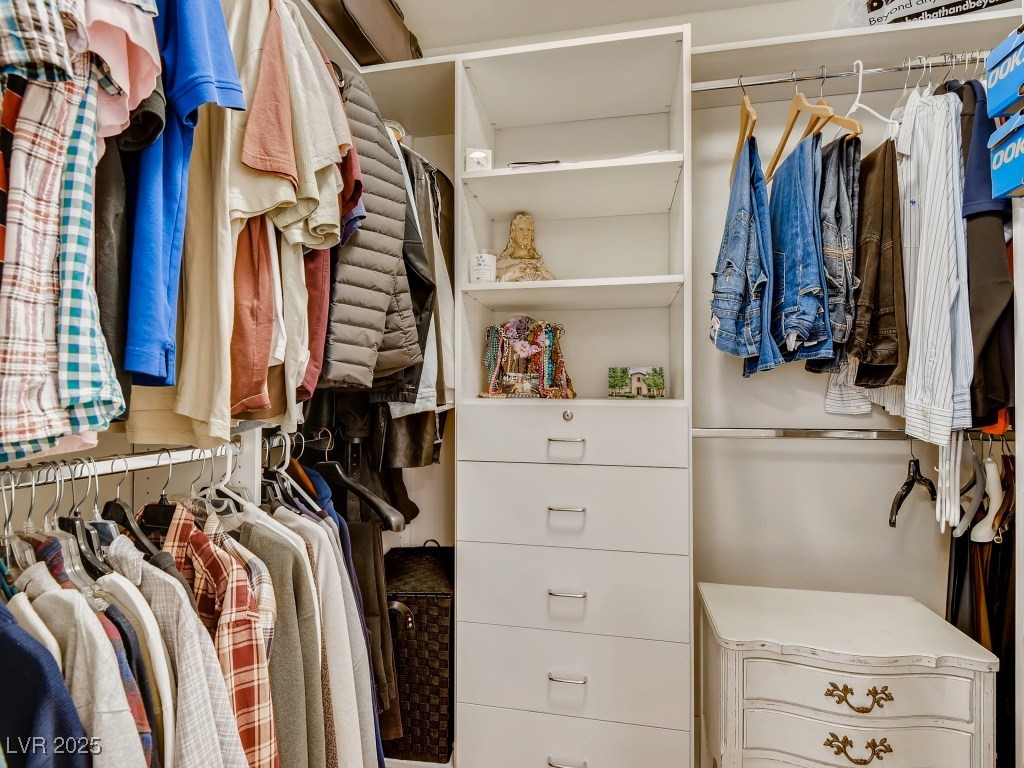 Las Vegas, Nevada 89135, United States, 3 Bedrooms Bedrooms, ,3 BathroomsBathrooms,Residential,Active,97146