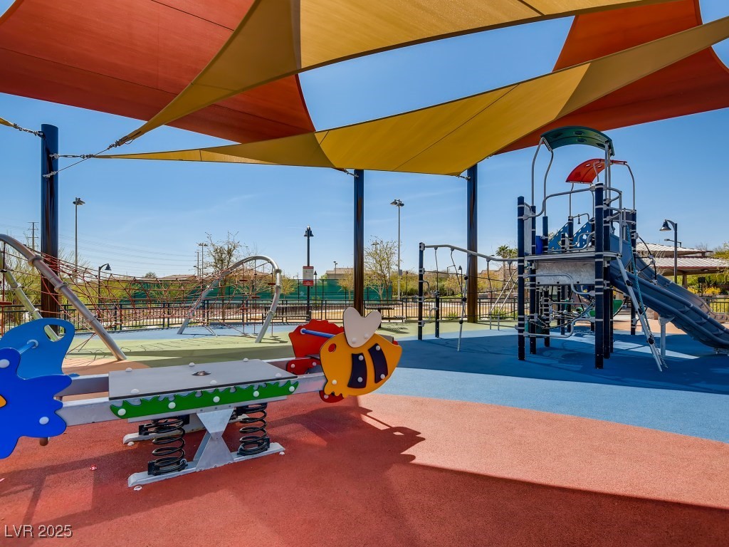 Las Vegas, Nevada 89135, United States, 3 Bedrooms Bedrooms, ,3 BathroomsBathrooms,Residential,Active,97146