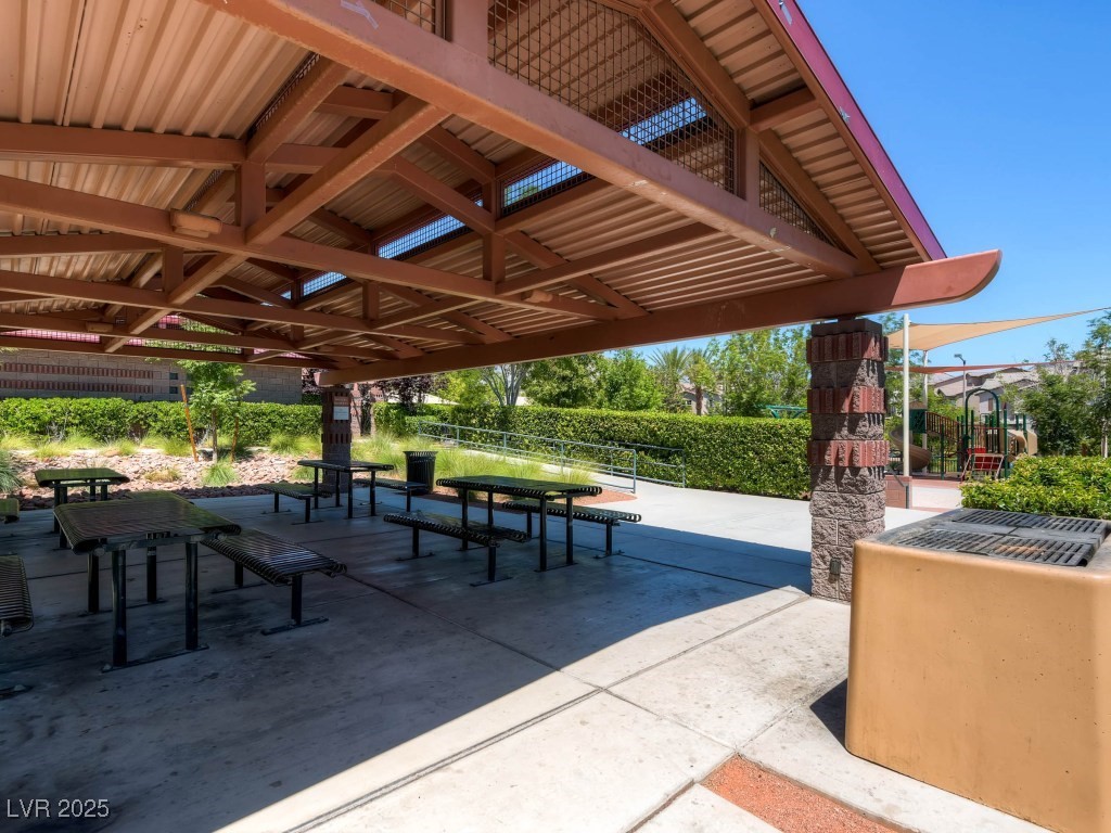 Las Vegas, Nevada 89135, United States, 3 Bedrooms Bedrooms, ,3 BathroomsBathrooms,Residential,Active,97146