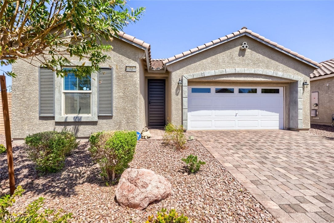 72 Summer Rhapsody Avenue