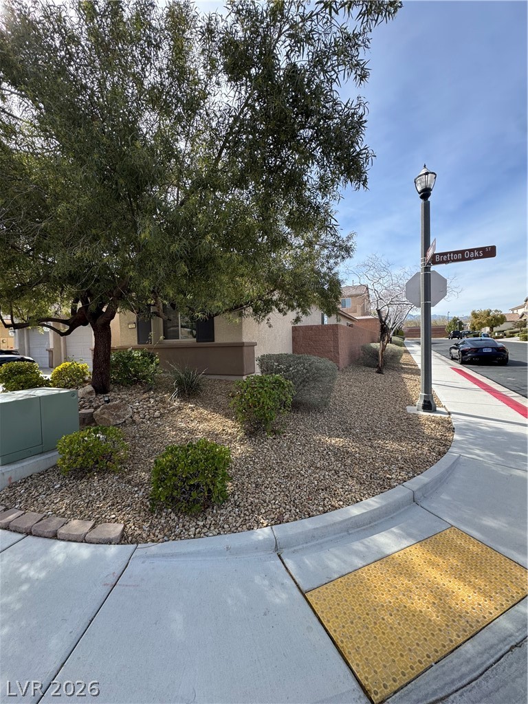 7431 Bretton Oaks Street