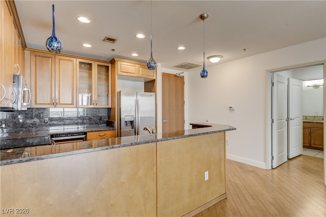 8255 Las Vegas Boulevard 1203