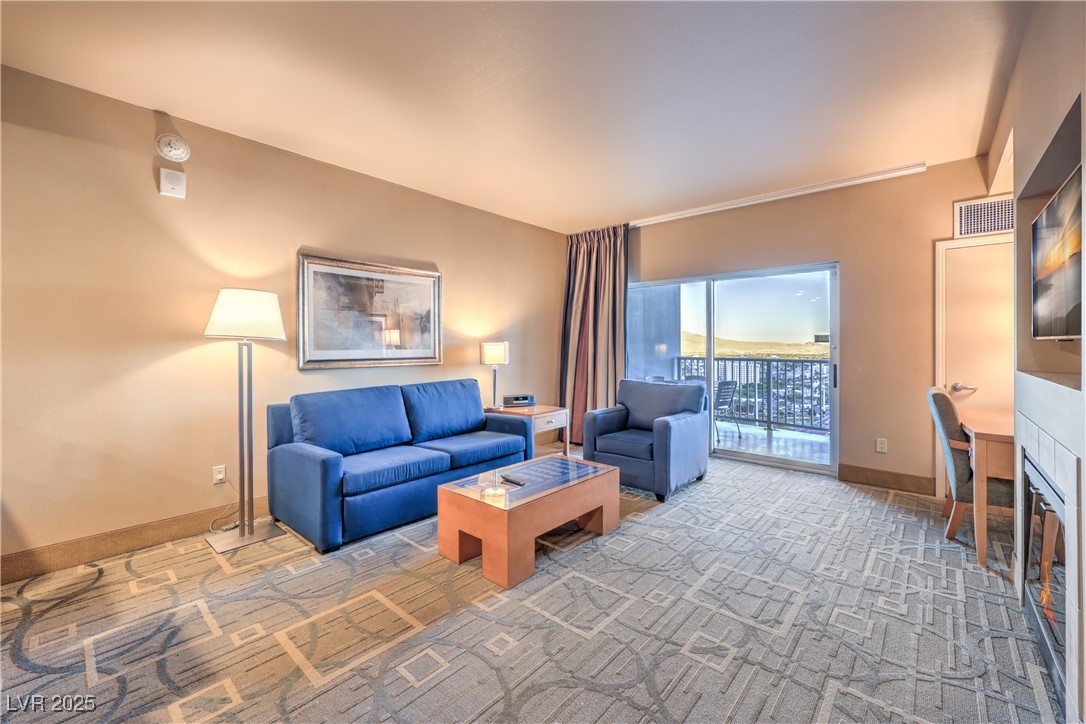 211 E Flamingo Road 1508