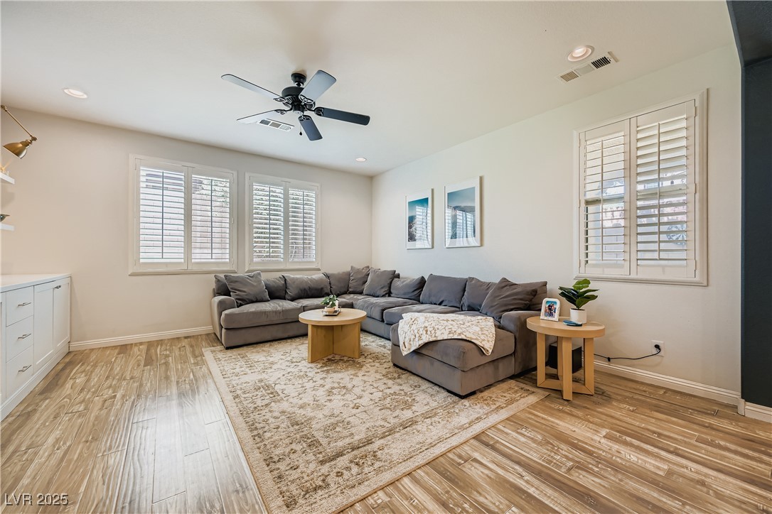 7607 Mount Princeton Street