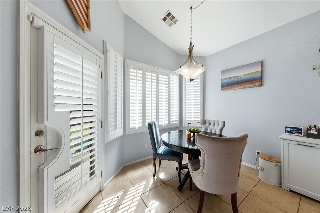 2902 Desert Zinnia Lane