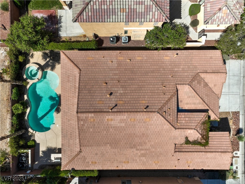 8347 Campbell Springs Avenue