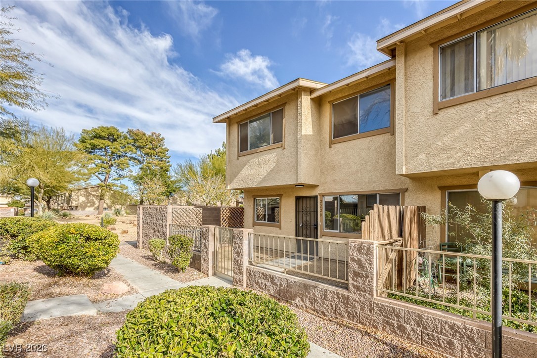 2228 Silver Pine Drive