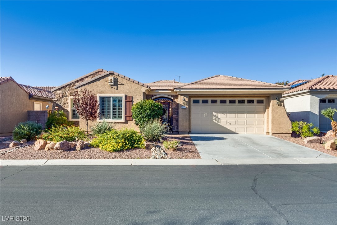 8177 Bay Colony Street