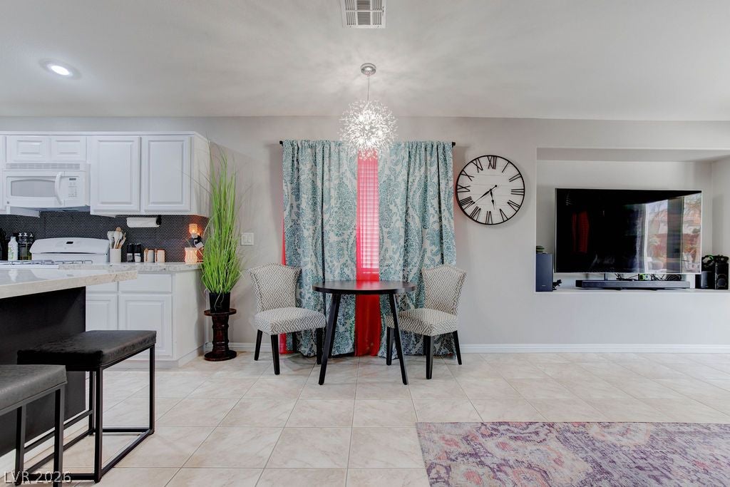 5989 Sierra Medina Avenue